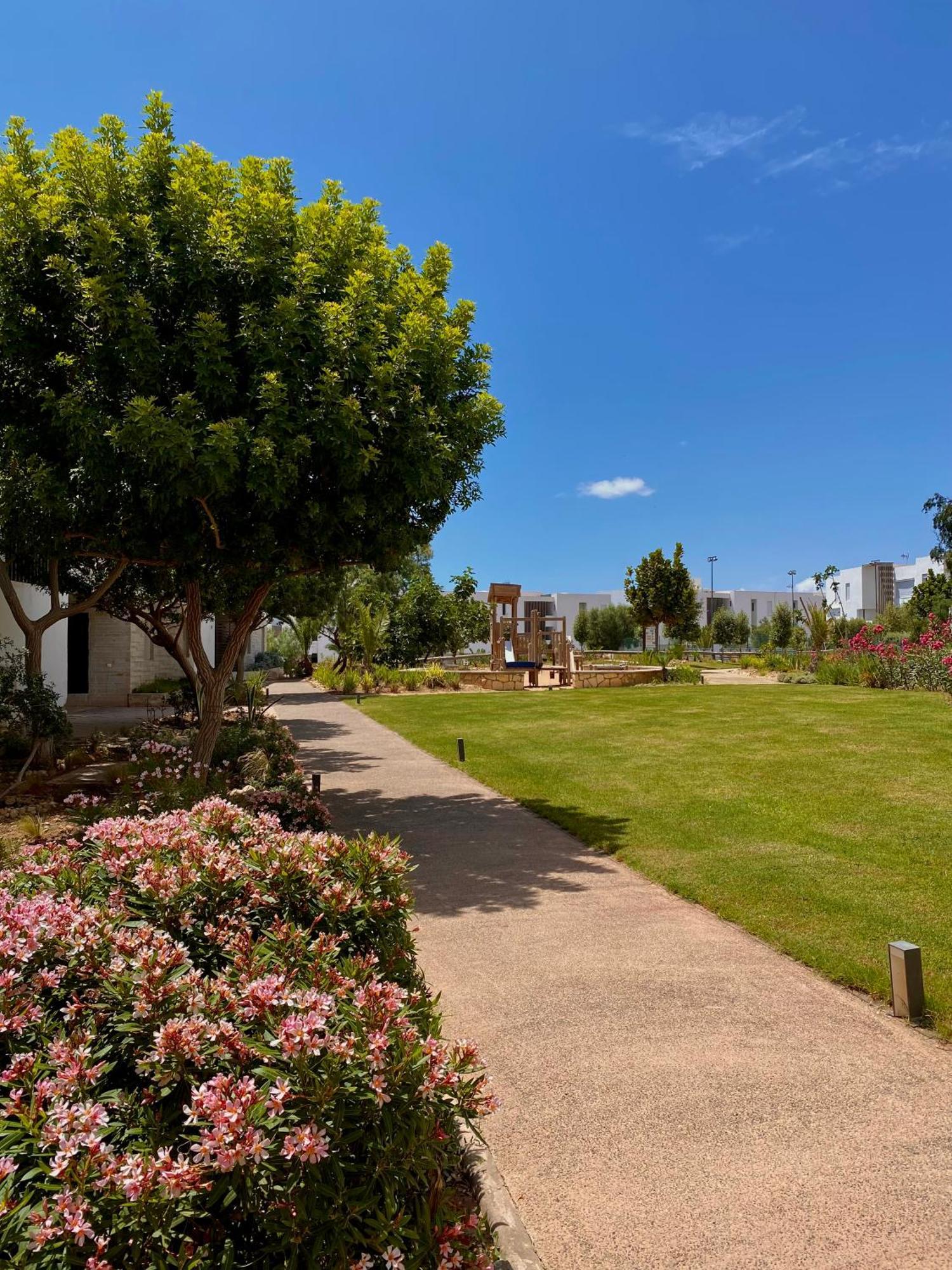 Luxurious Golf & Sea View Beach Apartment With Pool Access - Tamourrit, Taghazout Bay Ngoại thất bức ảnh